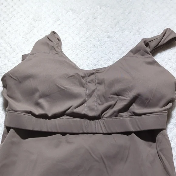 Fawnfit Long Length Lift Tank 2.0 With Built-In Bra In Taupe - Picture 6 of 7